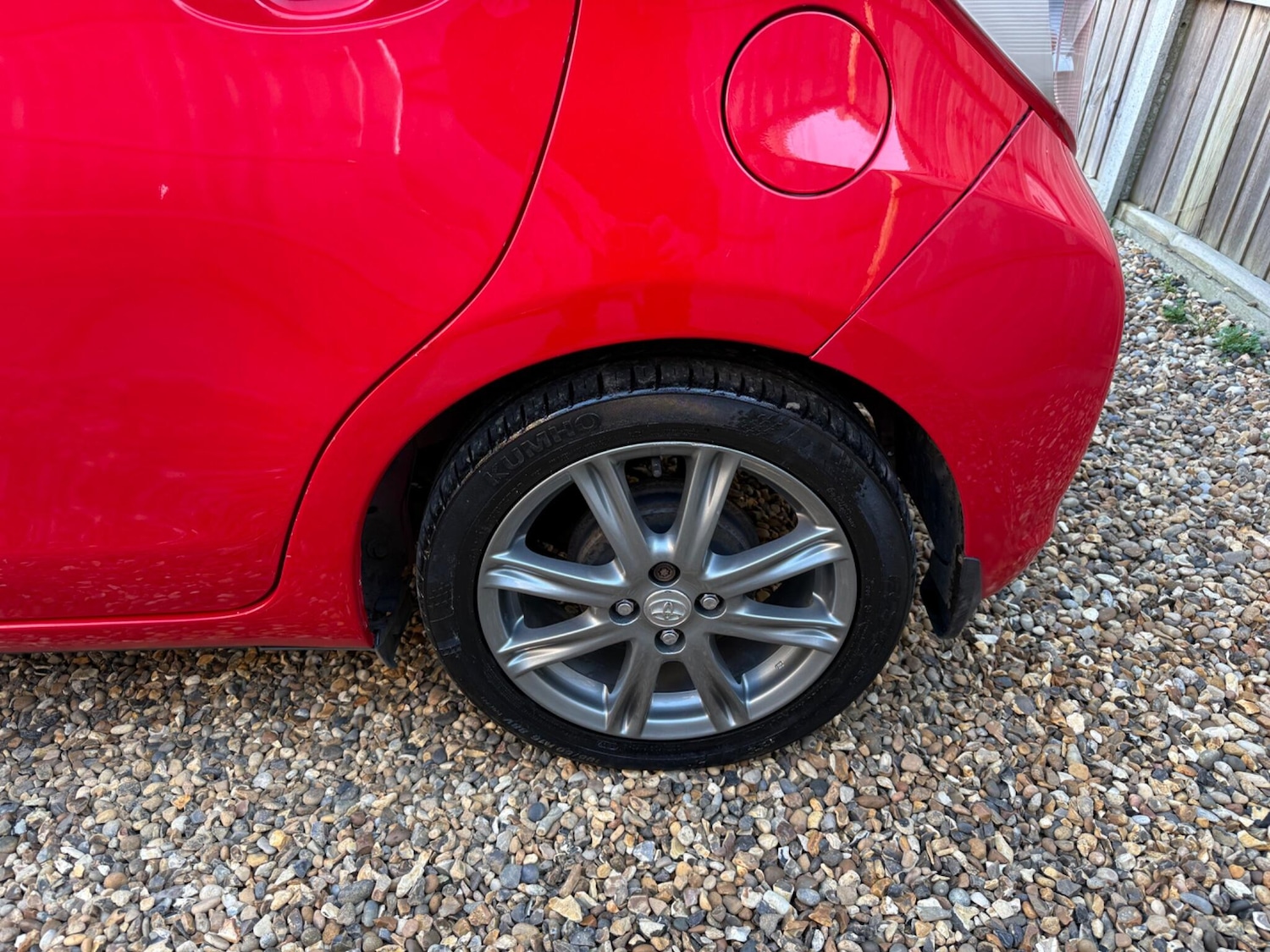 Used Toyota Yaris 2012 for sale - 77722613: Photo 16