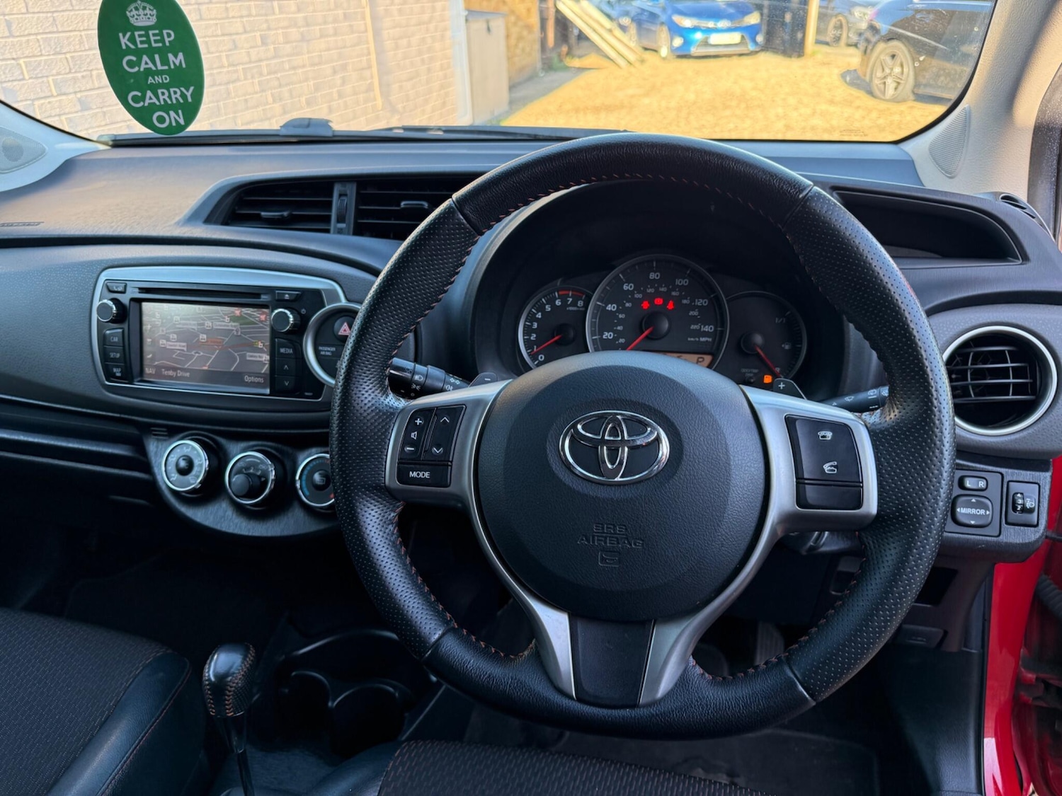 Used Toyota Yaris 2012 for sale - 77722613: Photo 22