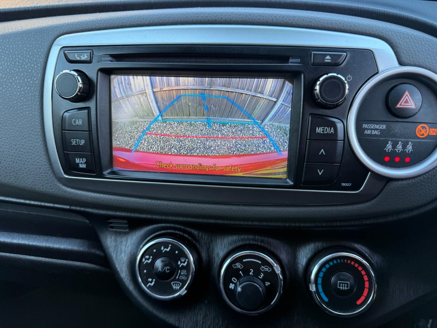 Used Toyota Yaris 2012 for sale - 77722613: Photo 26