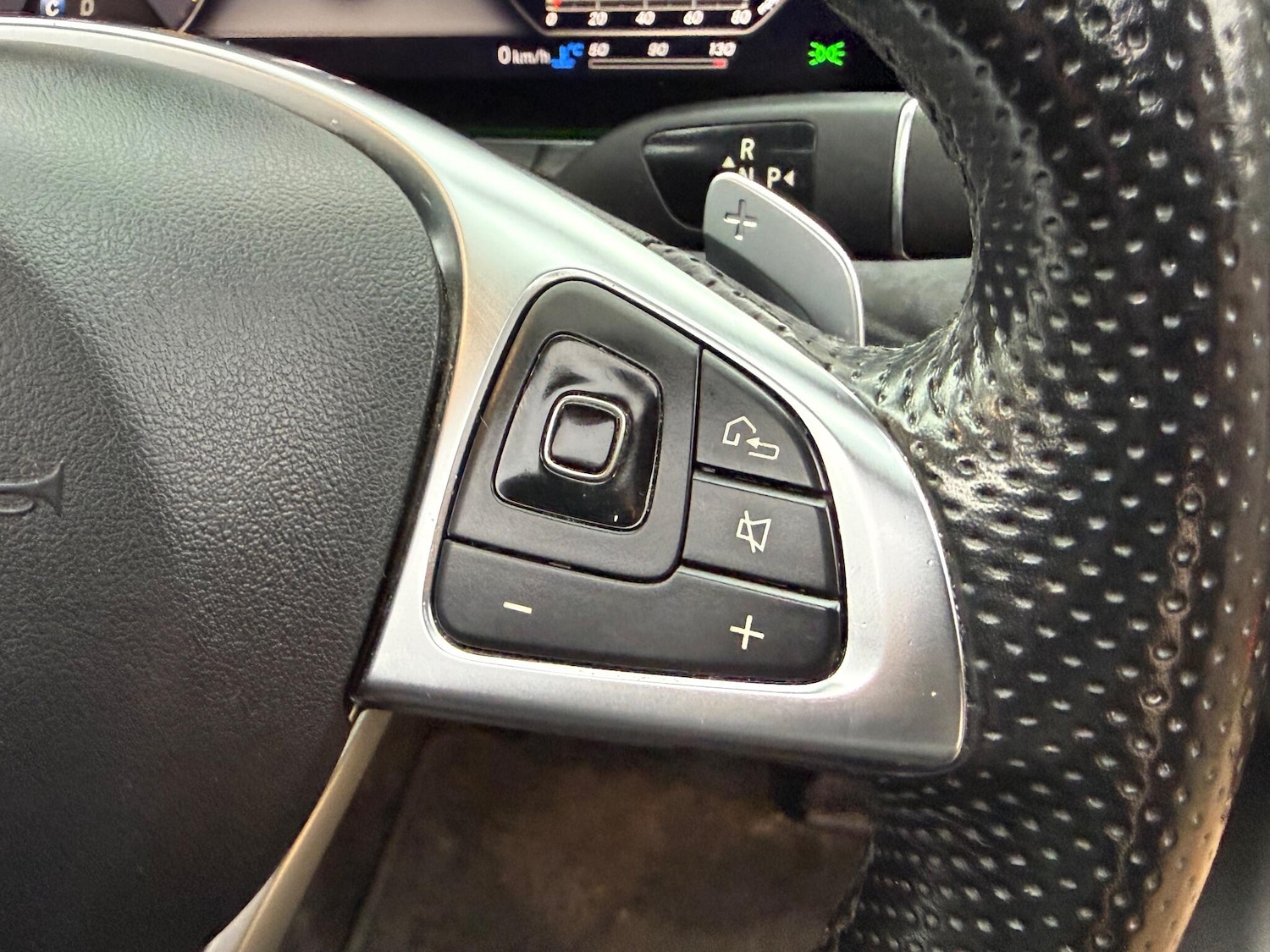 Used Mercedes-Benz E Class 2017 for sale - 77040544: Photo 34