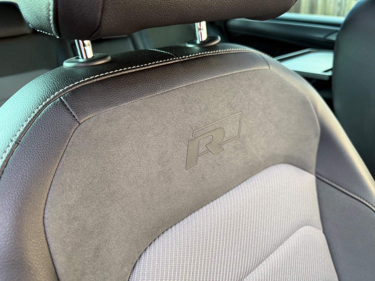 Used Volkswagen Tiguan 2017 for sale - 77237941: Photo 26