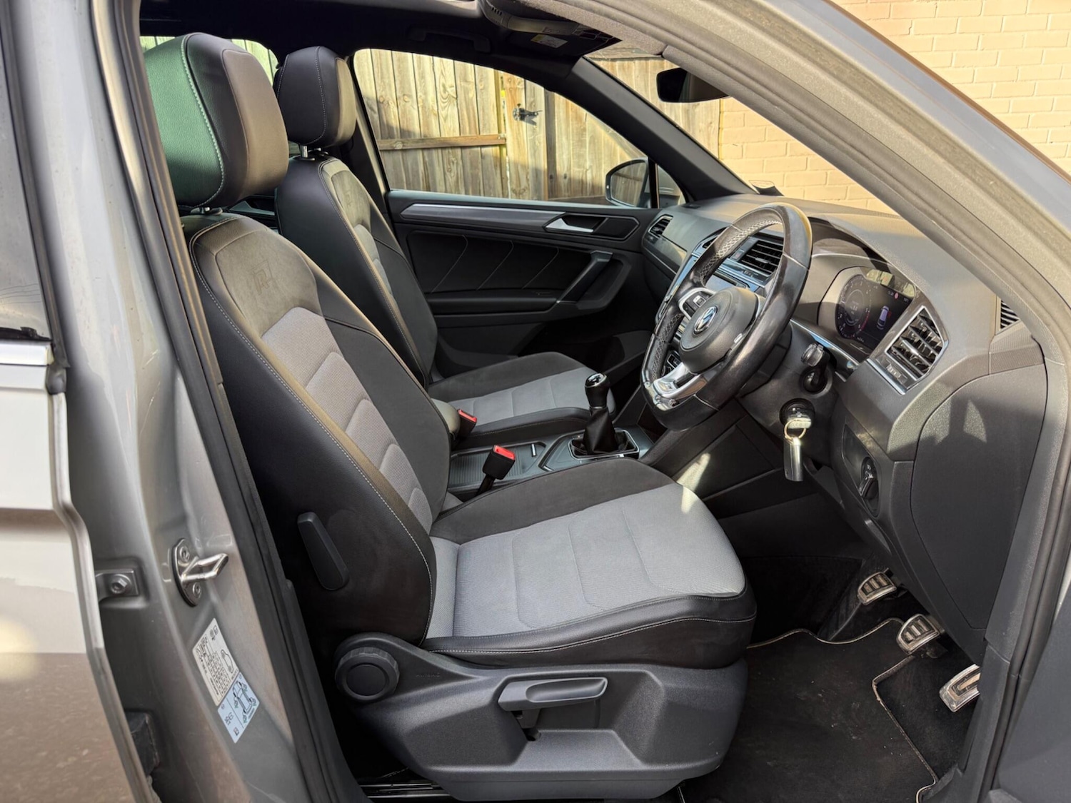 Used Volkswagen Tiguan 2017 for sale - 77237941: Photo 32