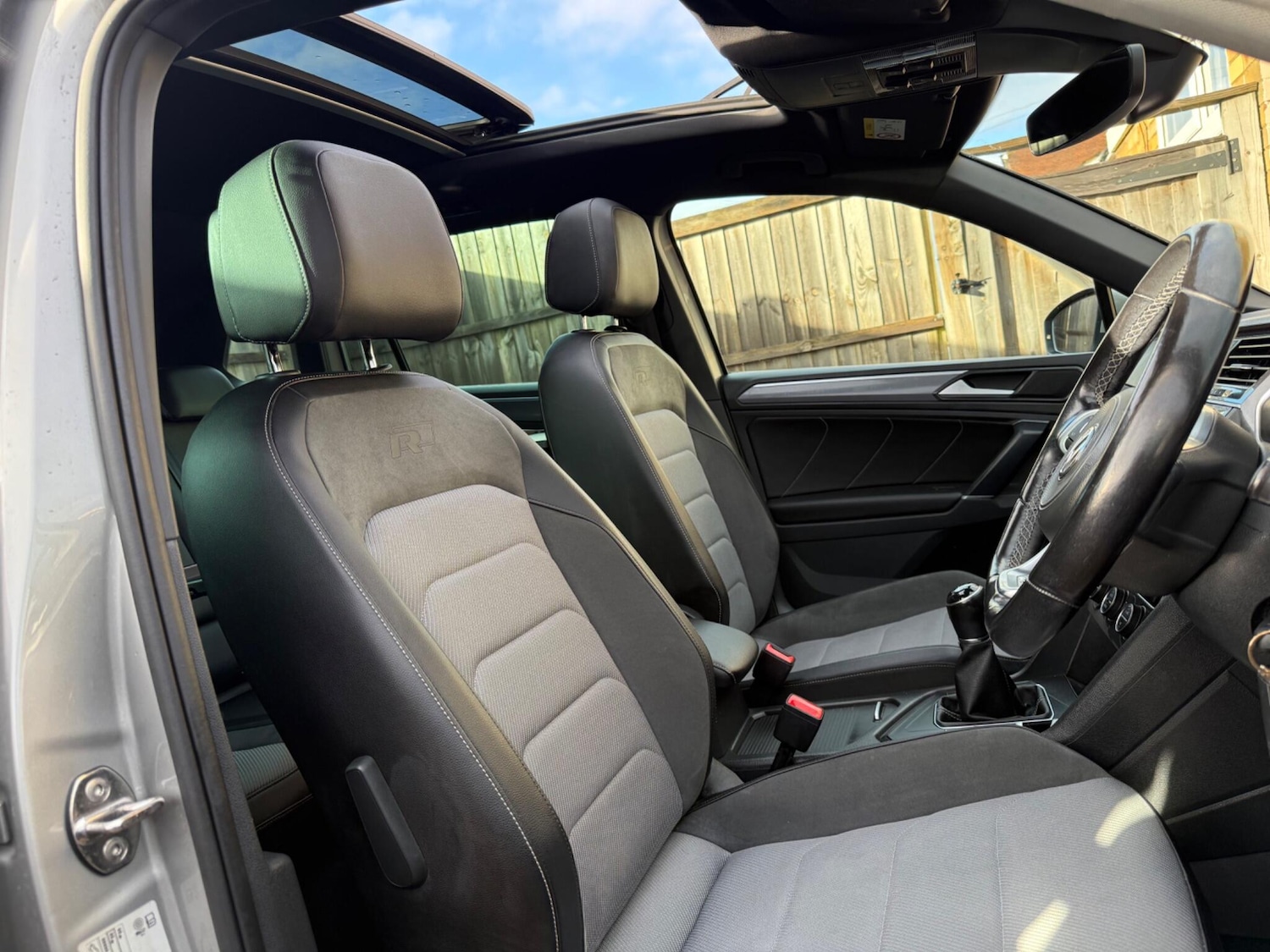 Used Volkswagen Tiguan 2017 for sale - 77237941: Photo 38