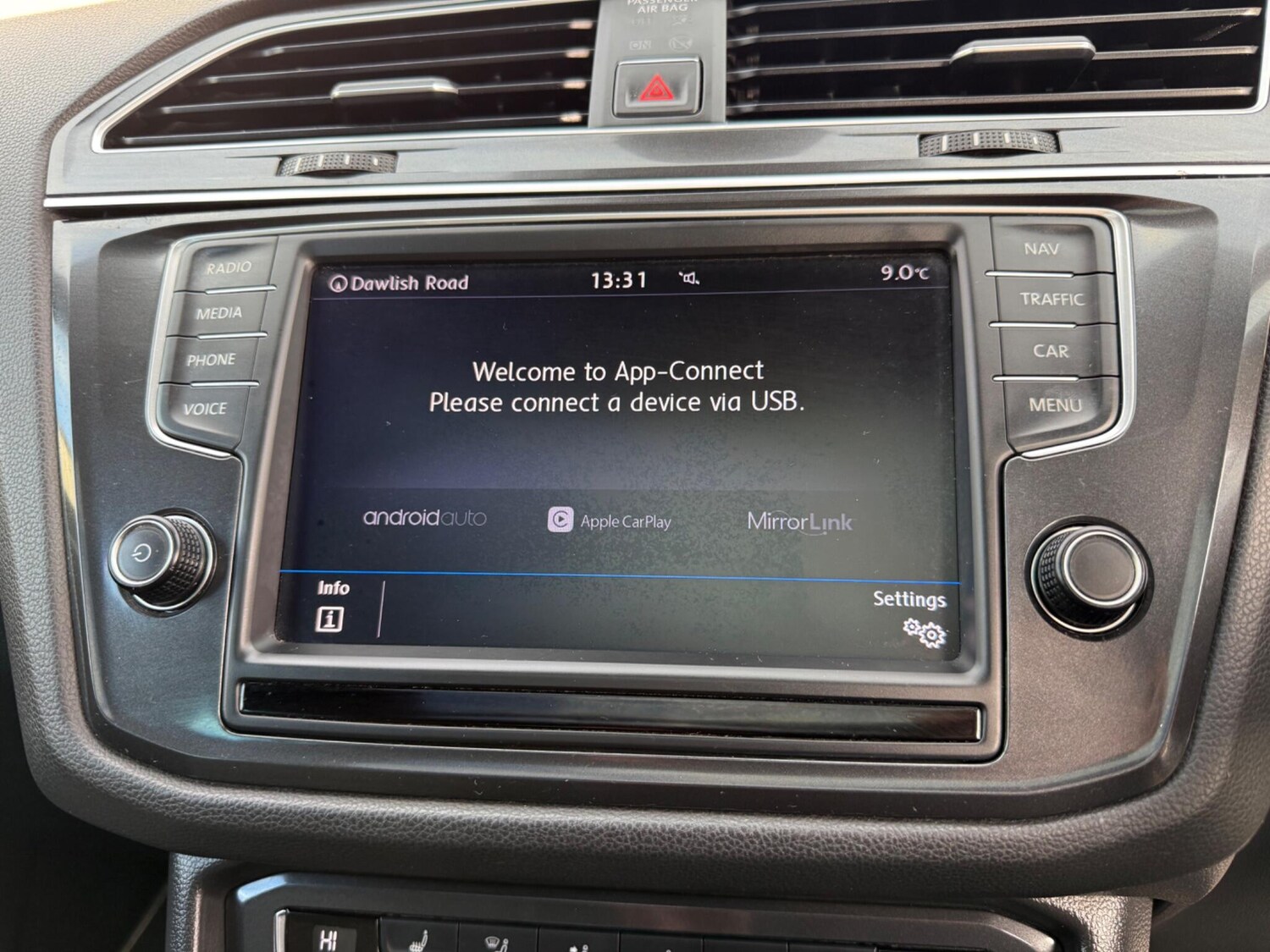 Used Volkswagen Tiguan 2017 for sale - 77237941: Photo 47