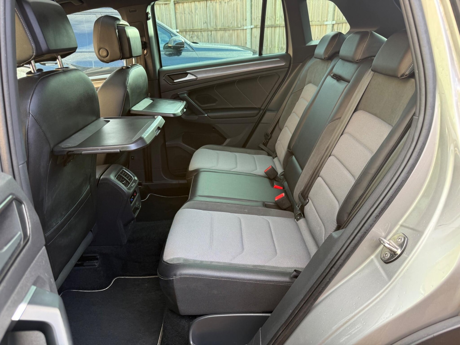 Used Volkswagen Tiguan 2017 for sale - 77237941: Photo 50