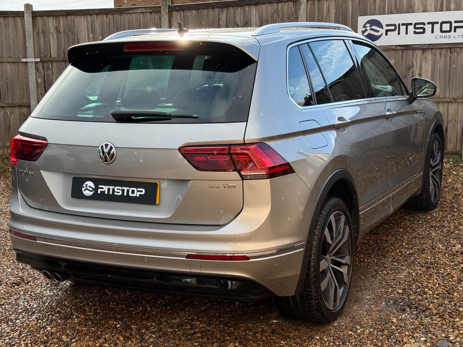 Used Volkswagen Tiguan 2017 for sale - 77237941: Photo 9