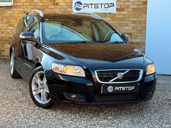 Used Volvo V50 2009 for sale - 79496021: Photo