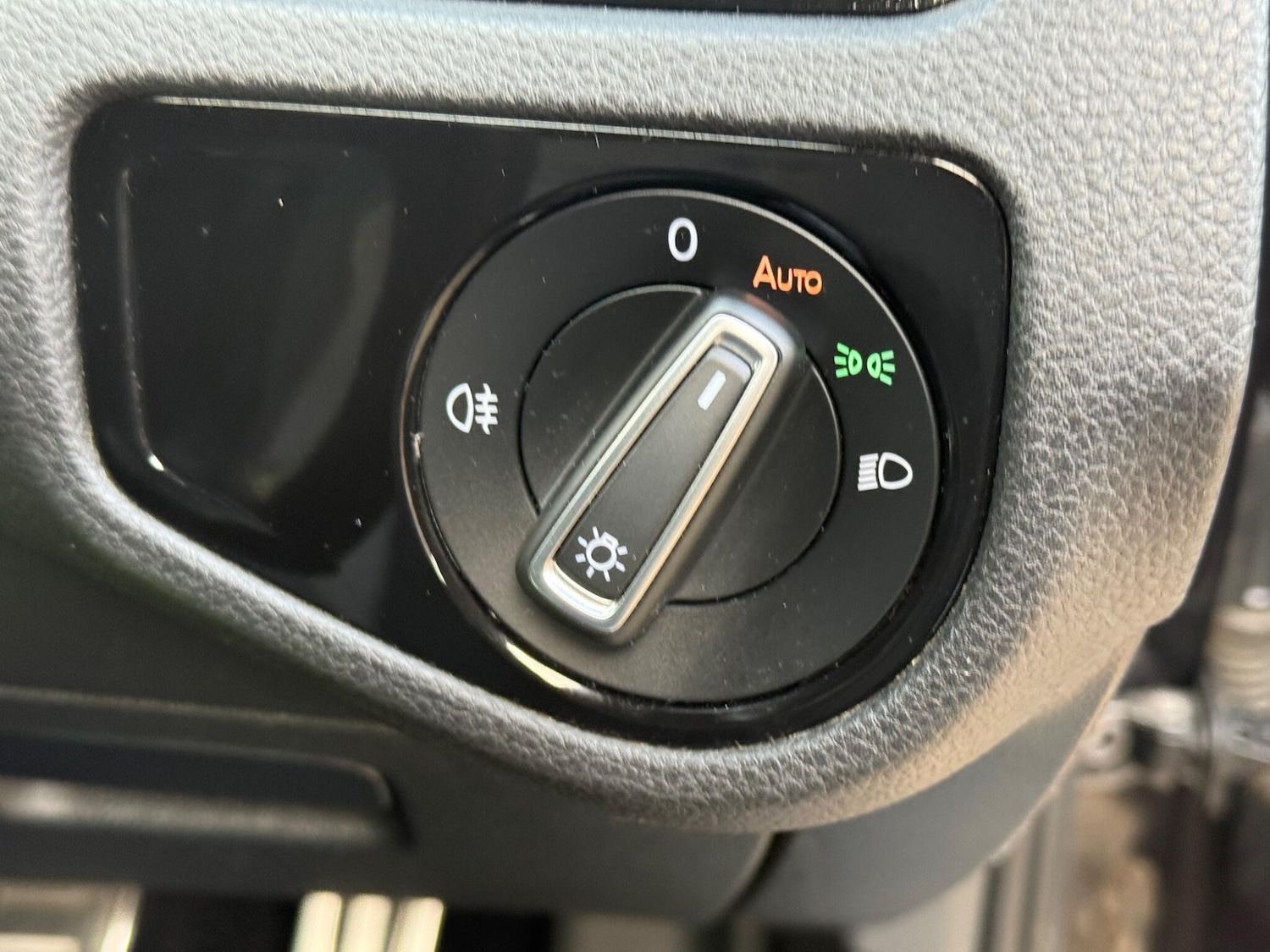 Used Volkswagen Golf 2016 for sale - 78034619: Photo 21