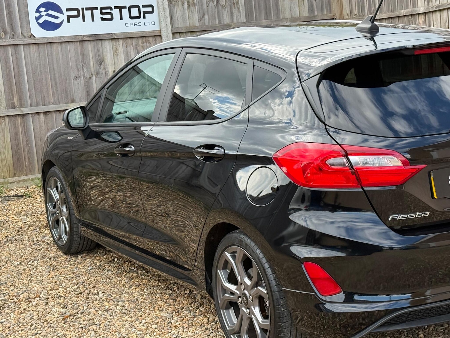 Used Ford Fiesta 2019 for sale - 78087155: Photo 14