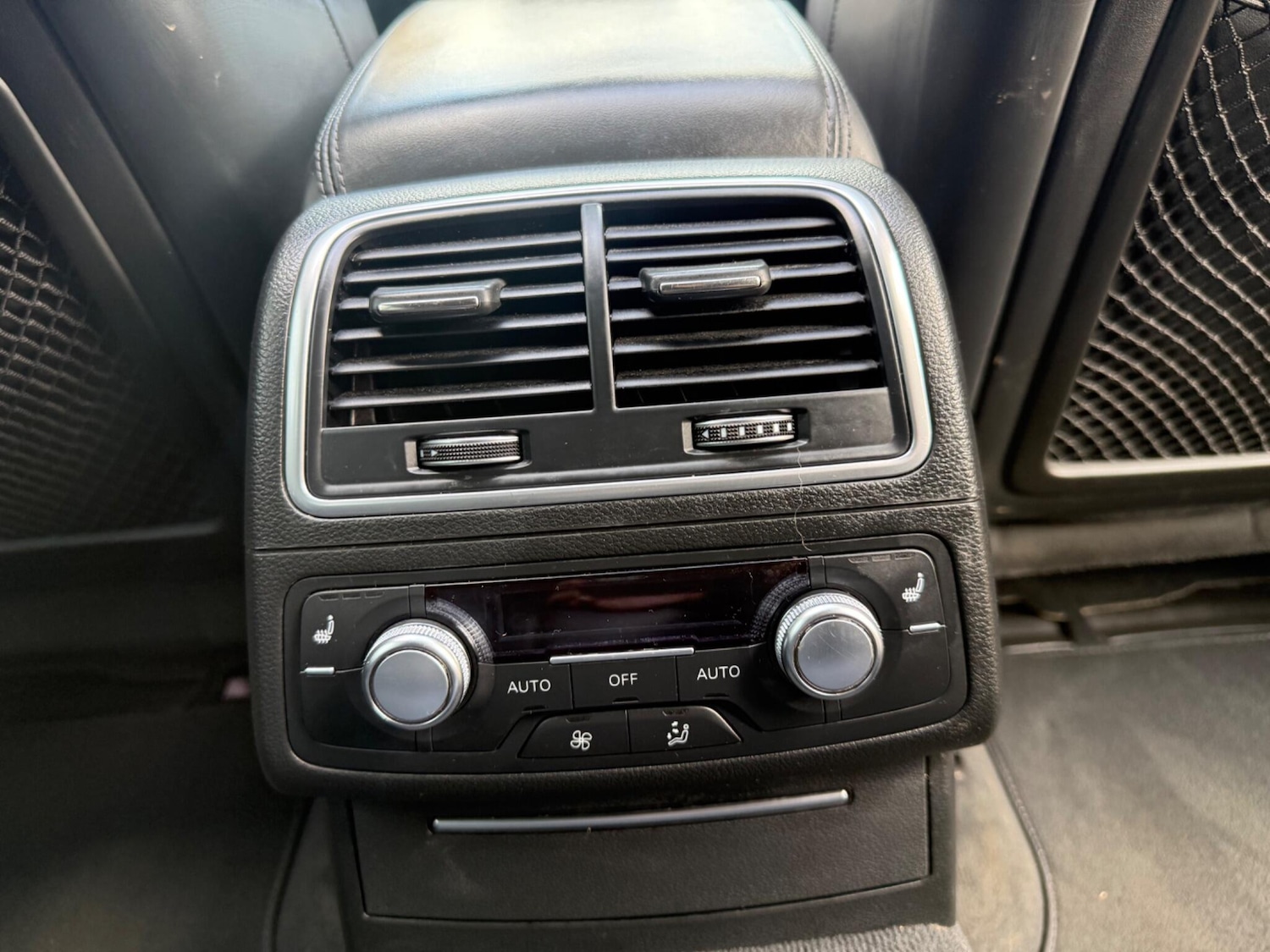 Used Audi RS6 Avant for sale - 78058680: Photo 35