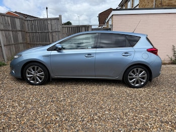 Used Toyota Prius 2015 for sale - 78810117: Photo