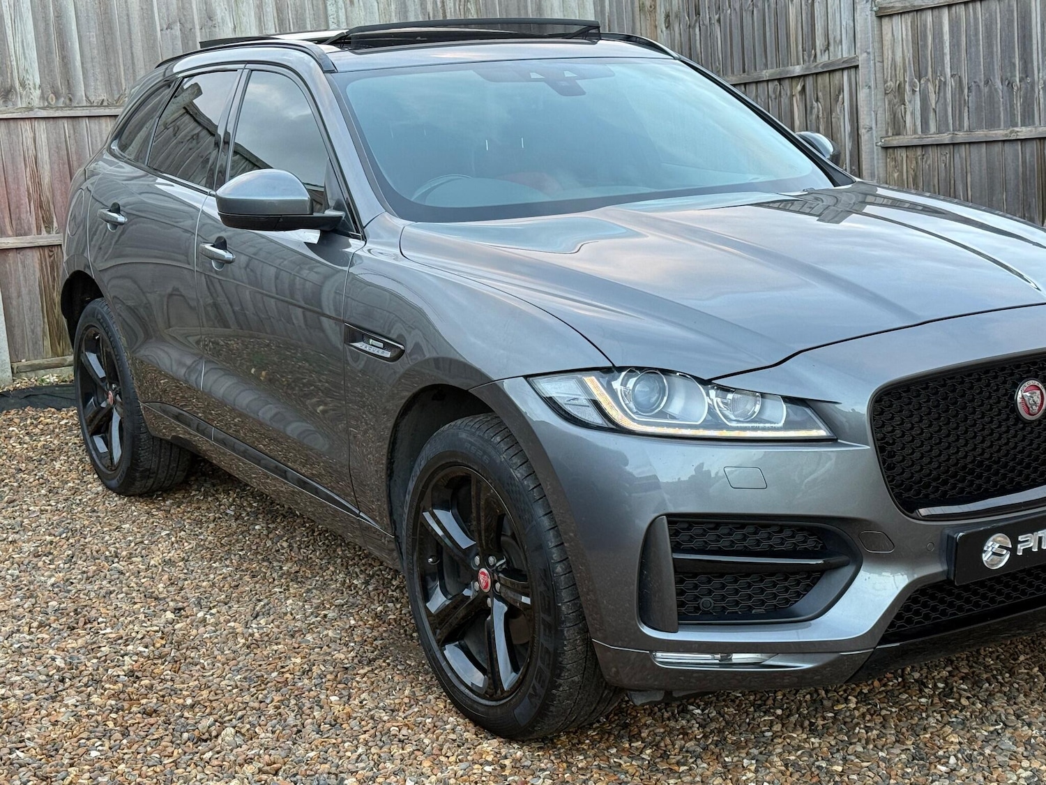 Used Jaguar F-Pace 2019 for sale - 77174858: Photo 12