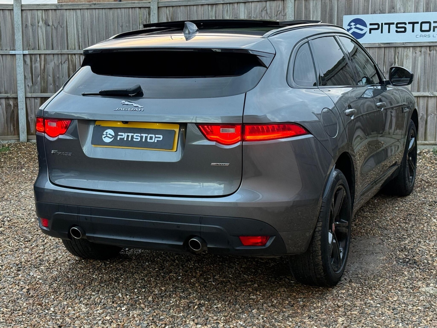 Used Jaguar F-Pace 2019 for sale - 77174858: Photo 13