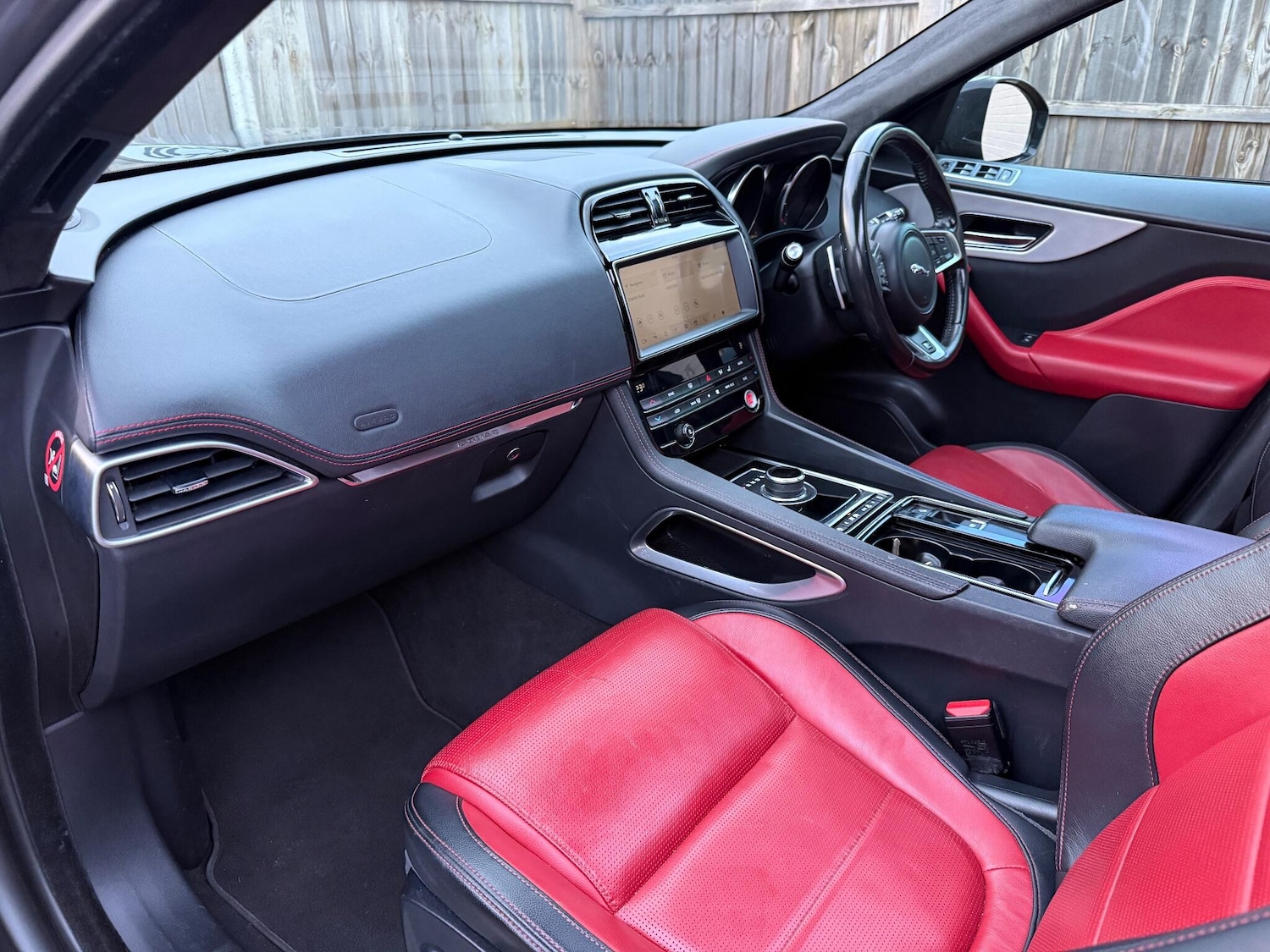 Used Jaguar F-Pace 2019 for sale - 77174858: Photo 19