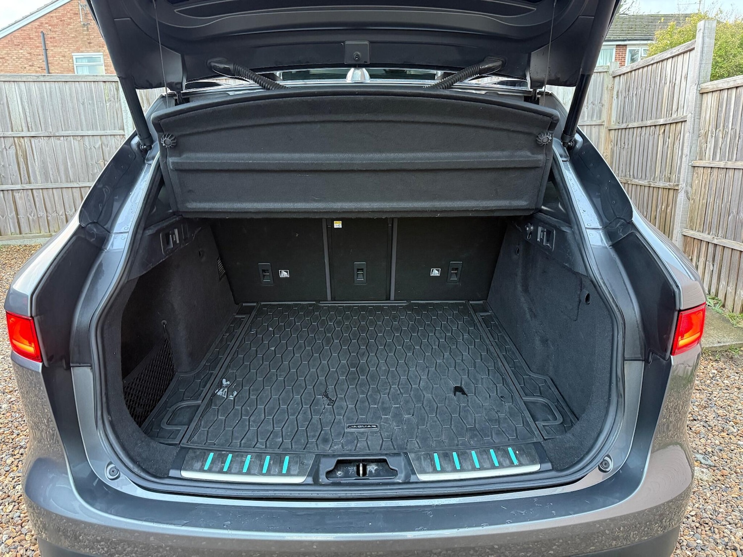 Used Jaguar F-Pace 2019 for sale - 77174858: Photo 21