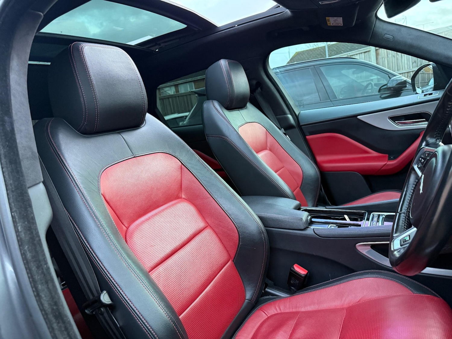 Used Jaguar F-Pace 2019 for sale - 77174858: Photo 29