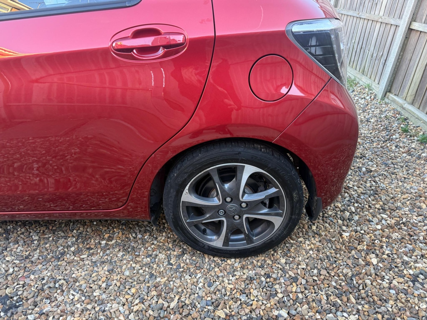 Used Toyota Yaris 2014 for sale - 77724097: Photo 17