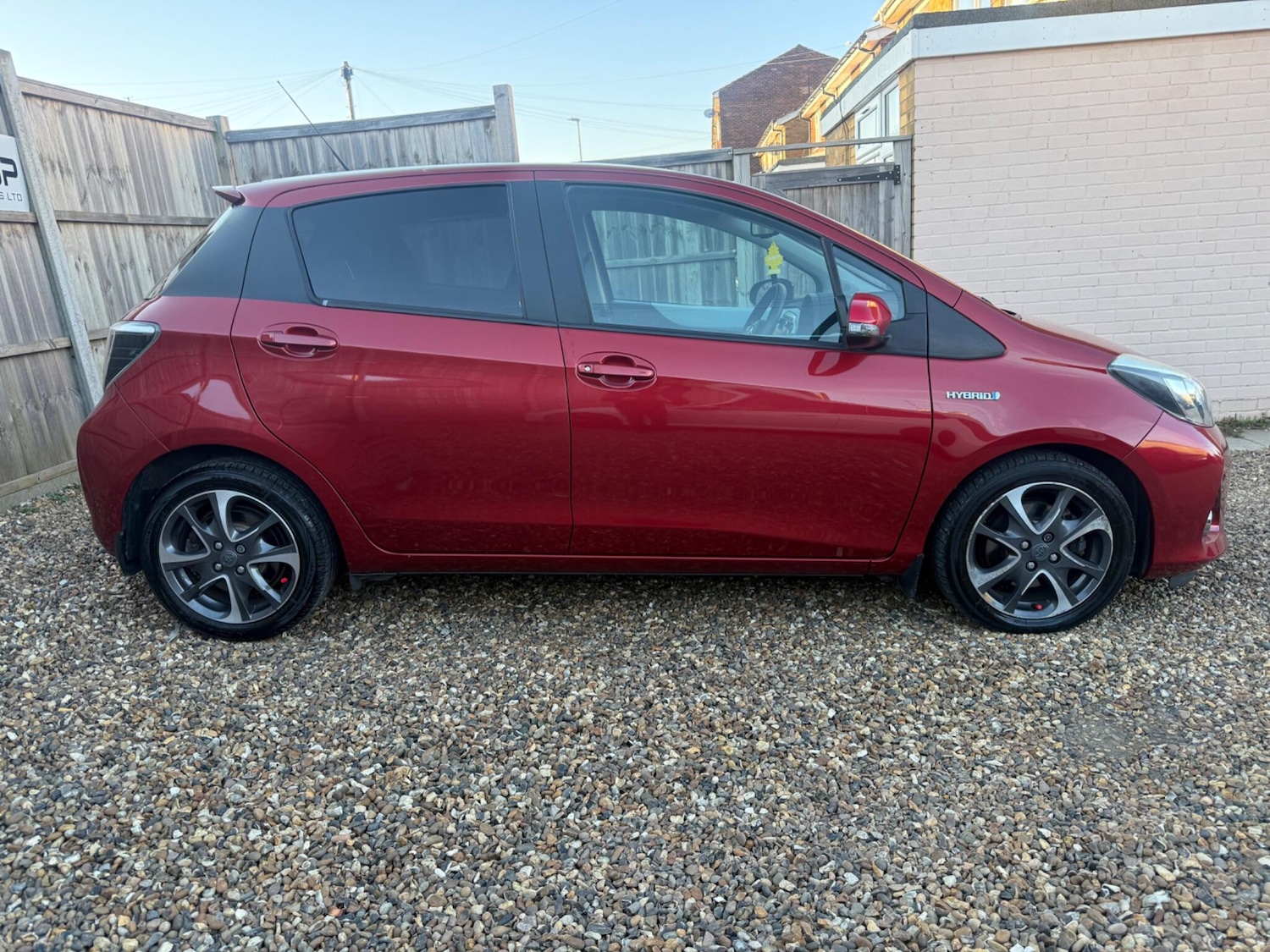 Used Toyota Yaris 2014 for sale - 77724097: Photo 3