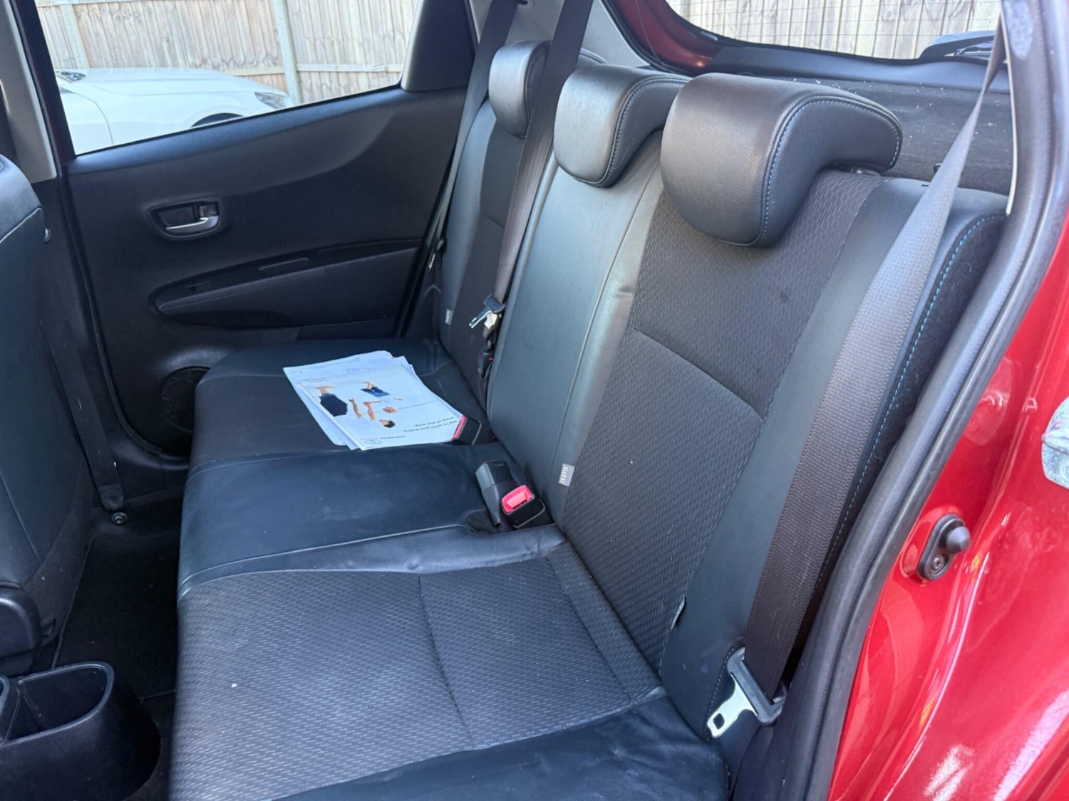 Used Toyota Yaris 2014 for sale - 77724097: Photo 34