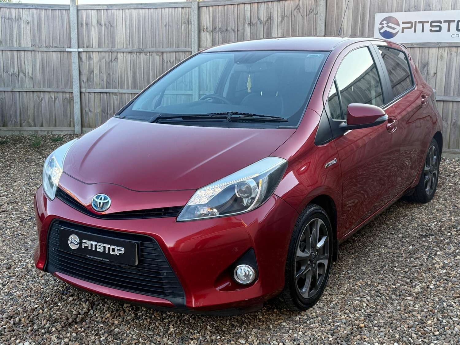 Used Toyota Yaris 2014 for sale - 77724097: Photo 5