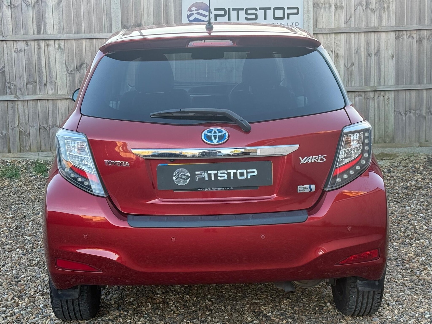 Used Toyota Yaris 2014 for sale - 77724097: Photo 8