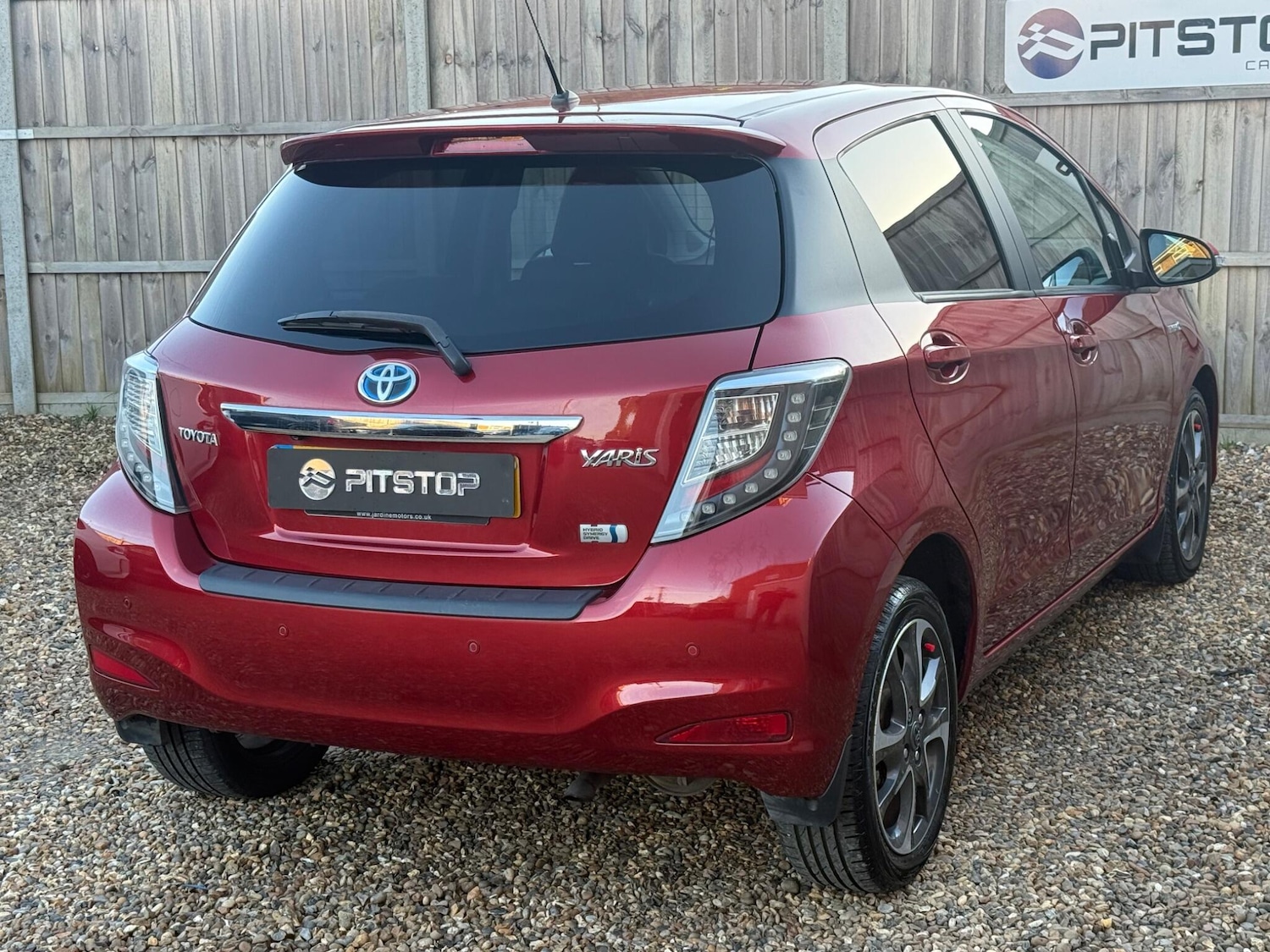 Used Toyota Yaris 2014 for sale - 77724097: Photo 9