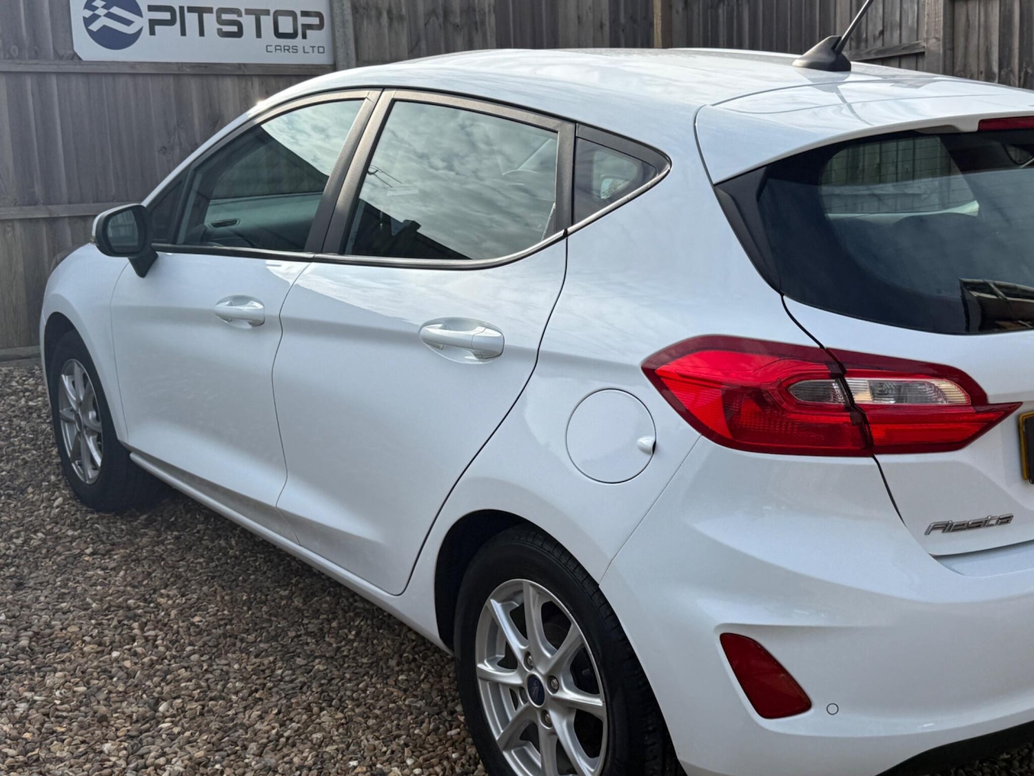 Used Ford Fiesta for sale - 77807851: Photo 12