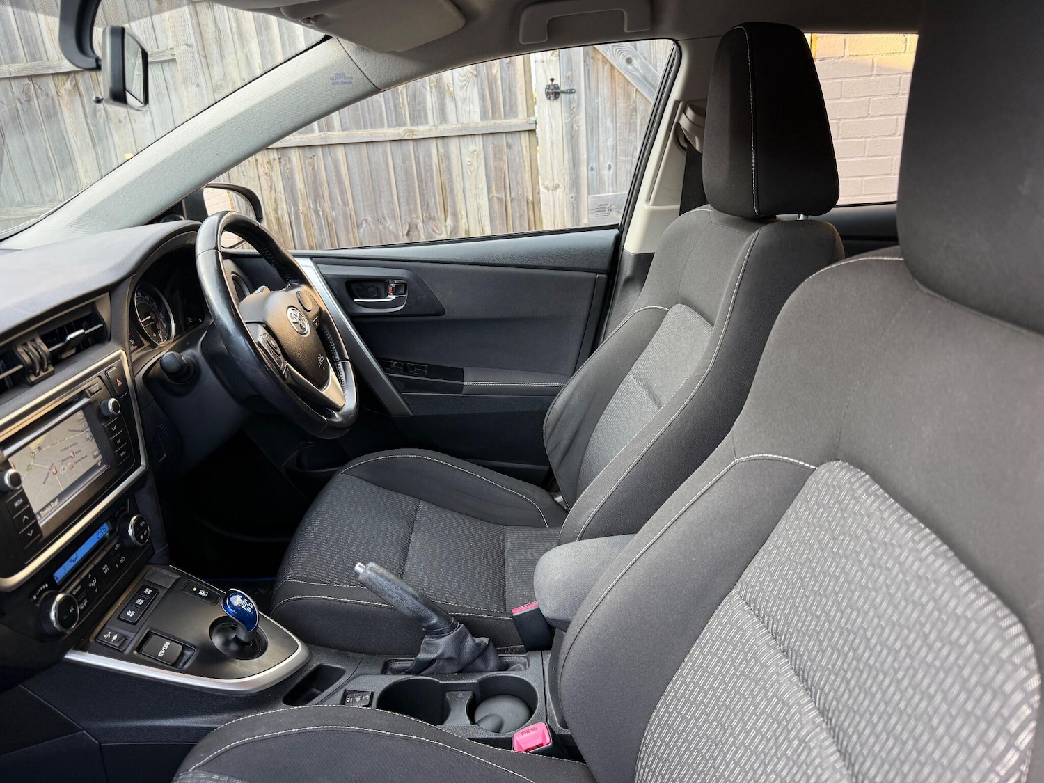 Used Toyota Auris 2015 for sale - 77203332: Photo 35