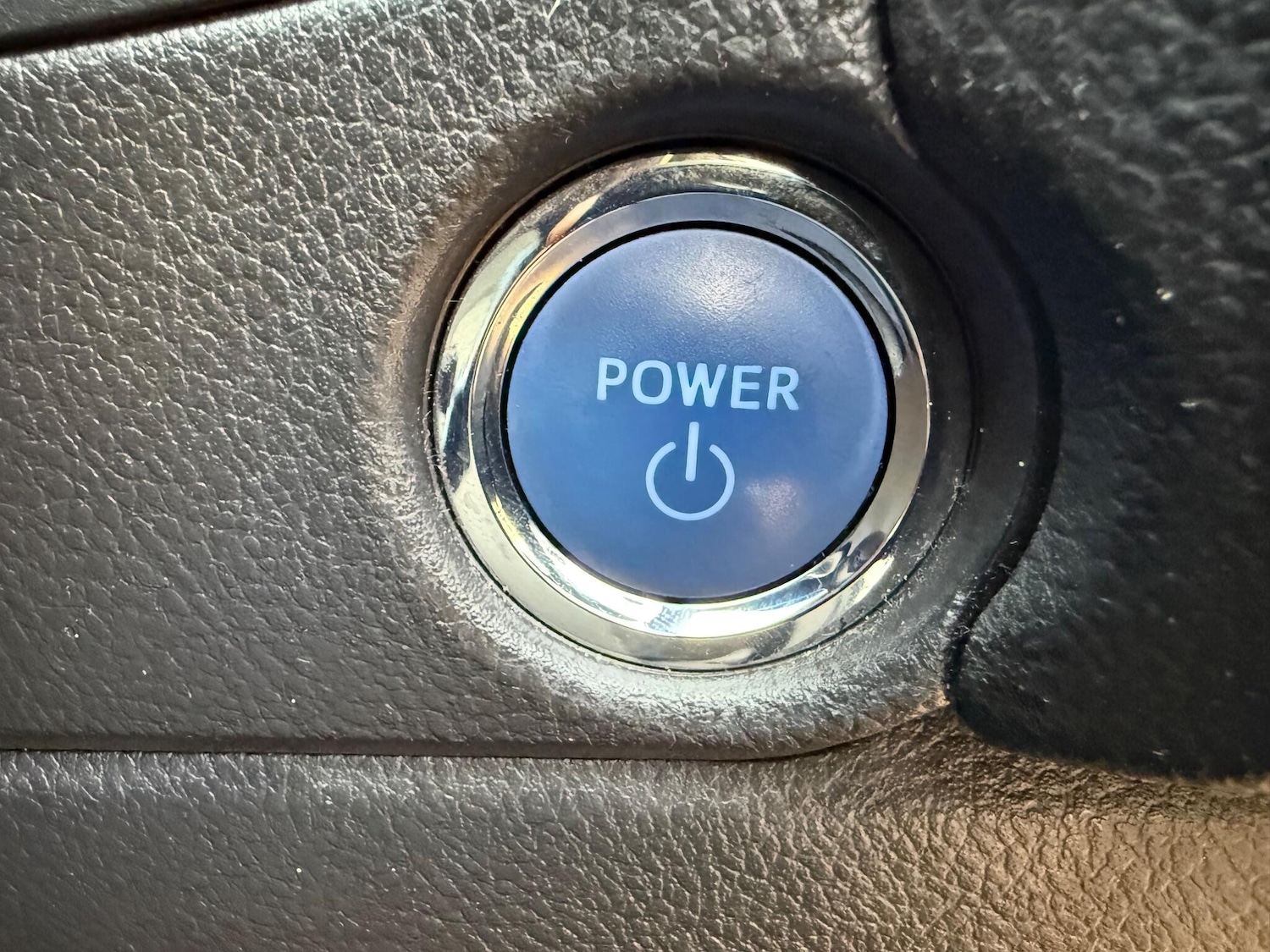 Used Toyota Auris 2015 for sale - 77203332: Photo 37