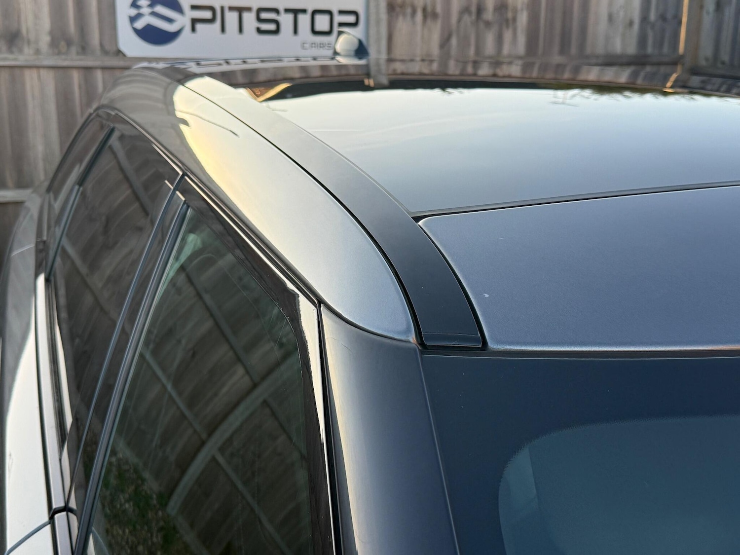 Used Land Rover Range Rover Velar 2017 for sale - 77081372: Photo 14