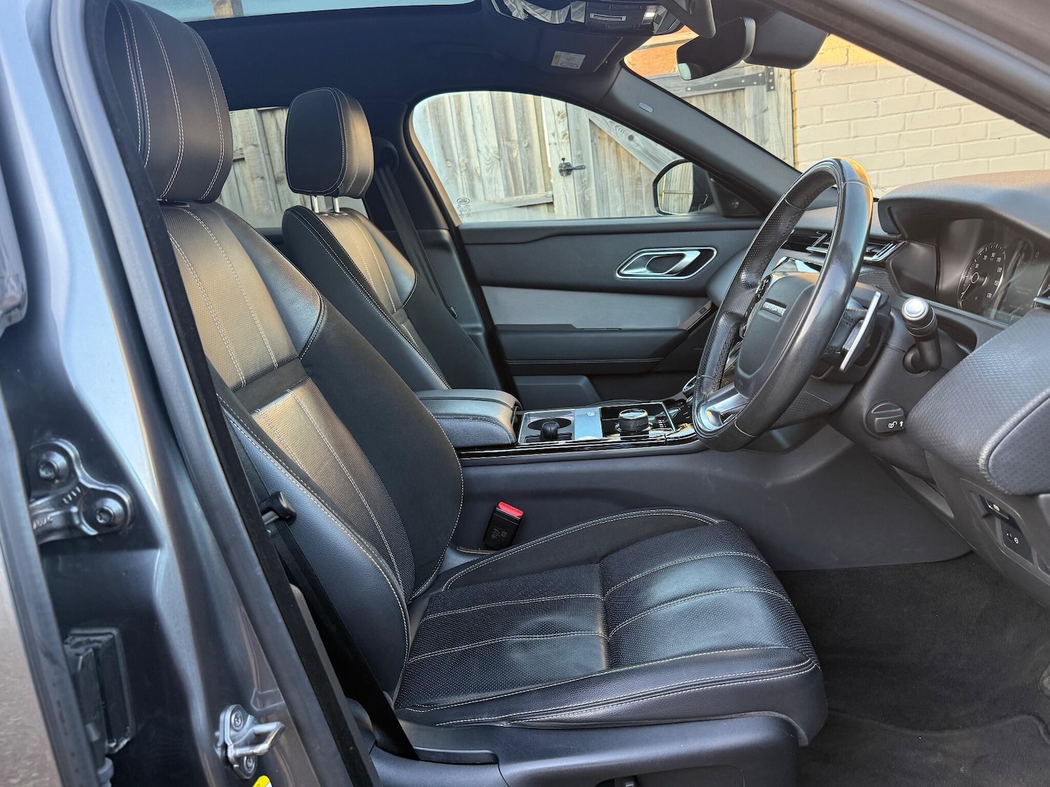 Used Land Rover Range Rover Velar 2017 for sale - 77081372: Photo 26