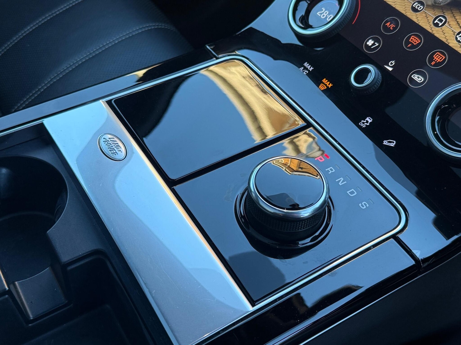 Used Land Rover Range Rover Velar 2017 for sale - 77081372: Photo 30