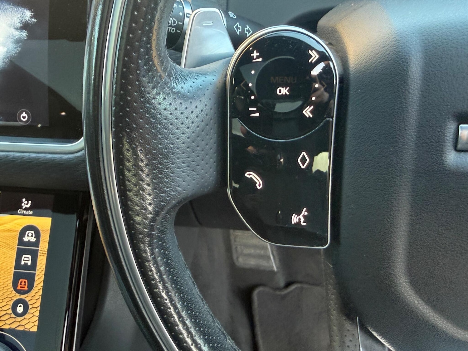 Used Land Rover Range Rover Velar 2017 for sale - 77081372: Photo 33