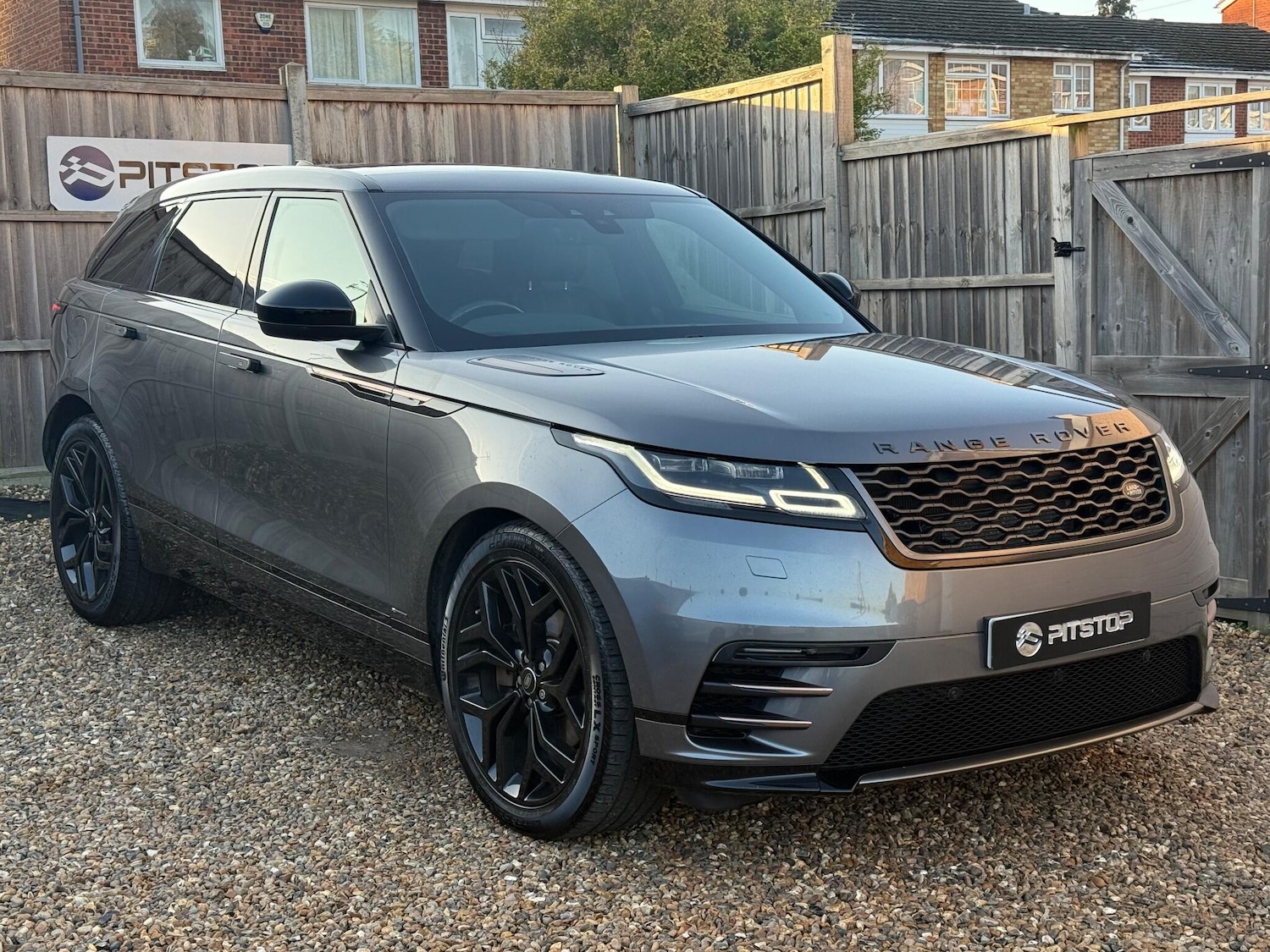 Used Land Rover Range Rover Velar 2017 for sale - 77081372: Photo 7