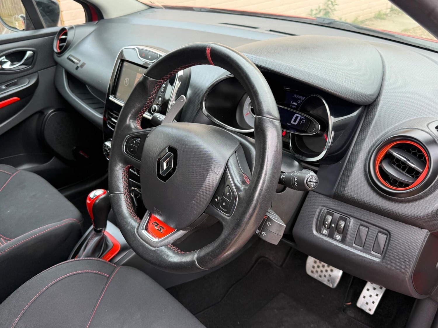 Used Renault Clio for sale - 77853773: Photo 20
