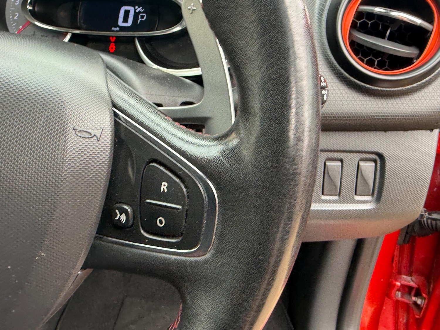 Used Renault Clio for sale - 77853773: Photo 21