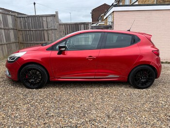 Used Renault Clio 2014 for sale - 77853773: Photo