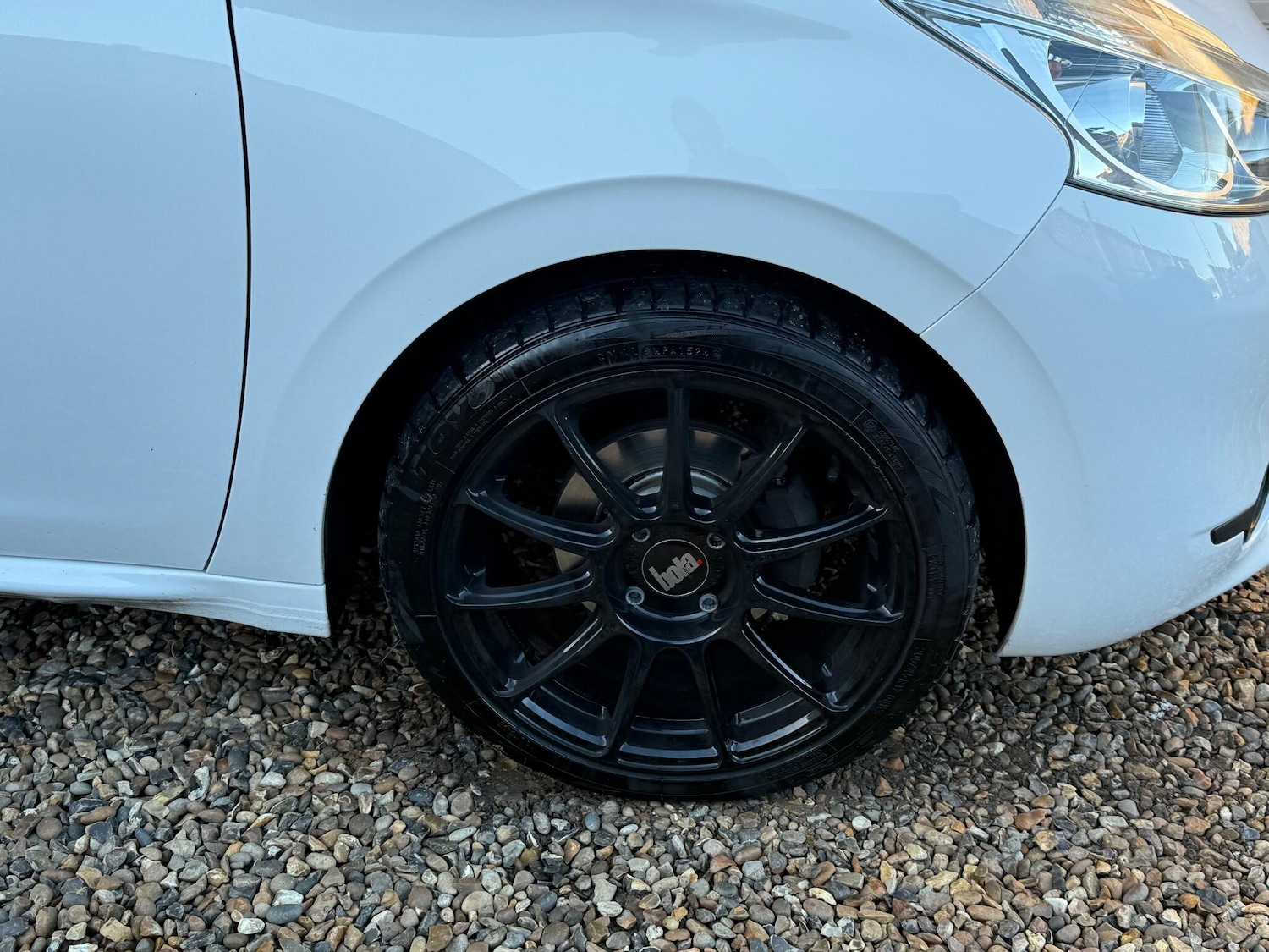 Used Peugeot 208 2015 for sale - 77131544: Photo 16