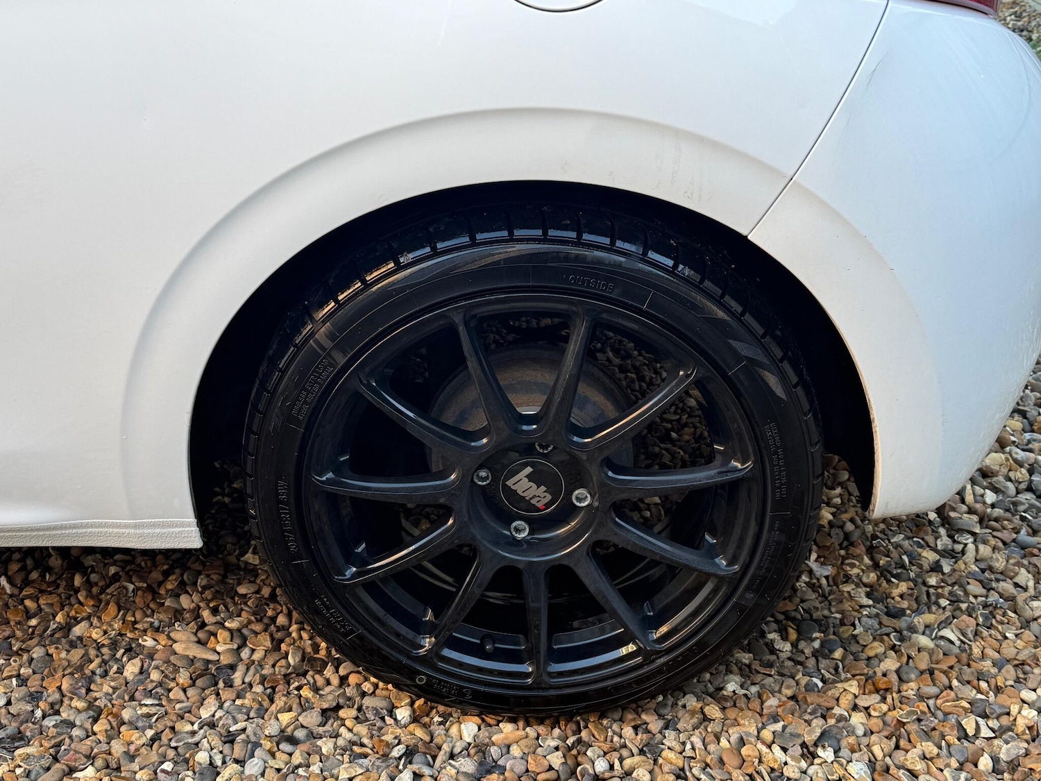 Used Peugeot 208 2015 for sale - 77131544: Photo 18