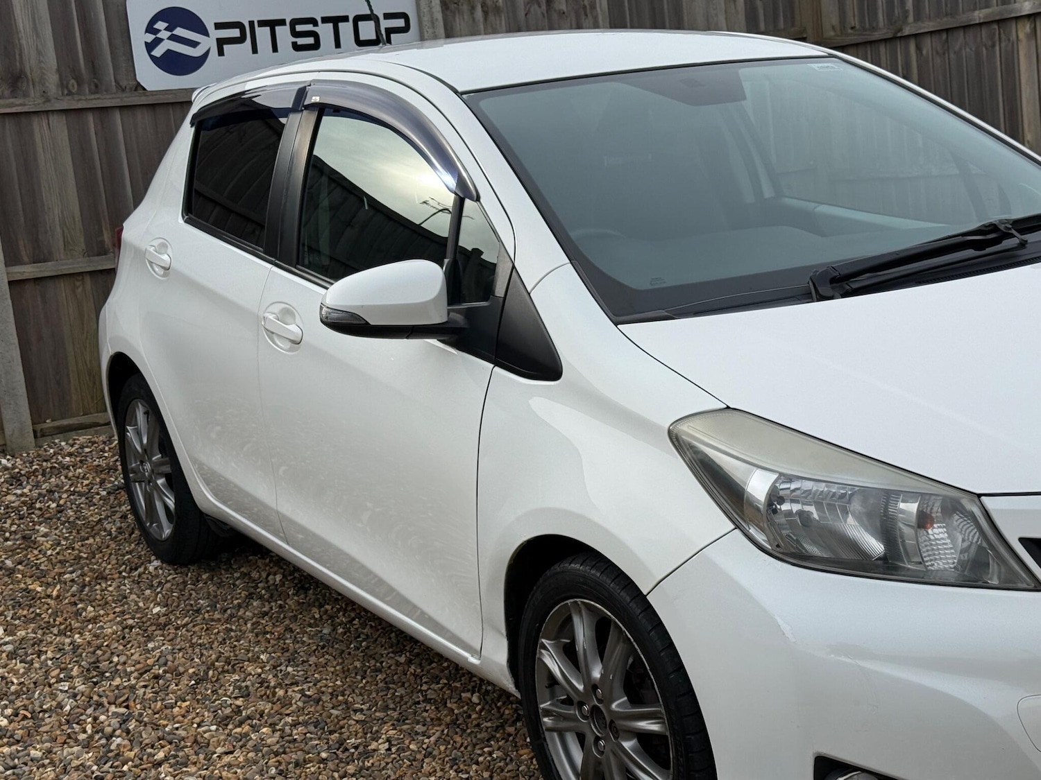 Used Toyota Yaris 2012 for sale - 77586643: Photo 10