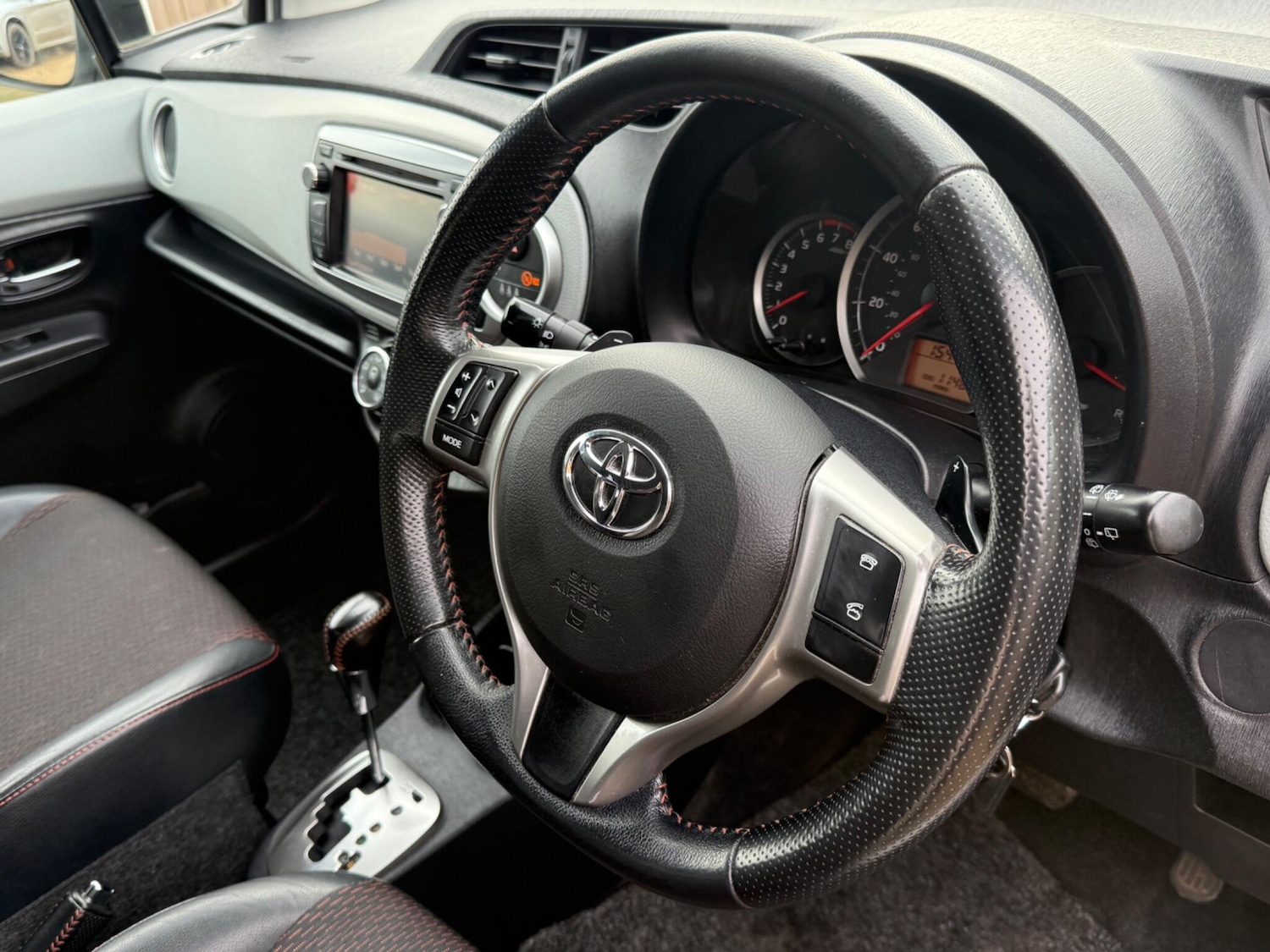 Used Toyota Yaris 2012 for sale - 77586643: Photo 16