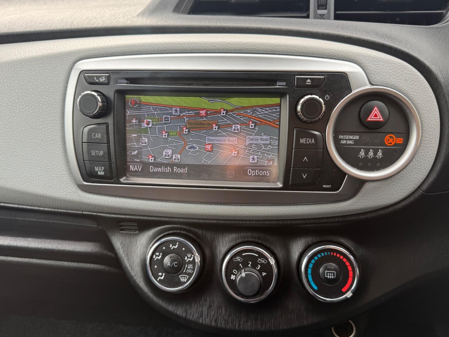 Used Toyota Yaris 2012 for sale - 77586643: Photo 25