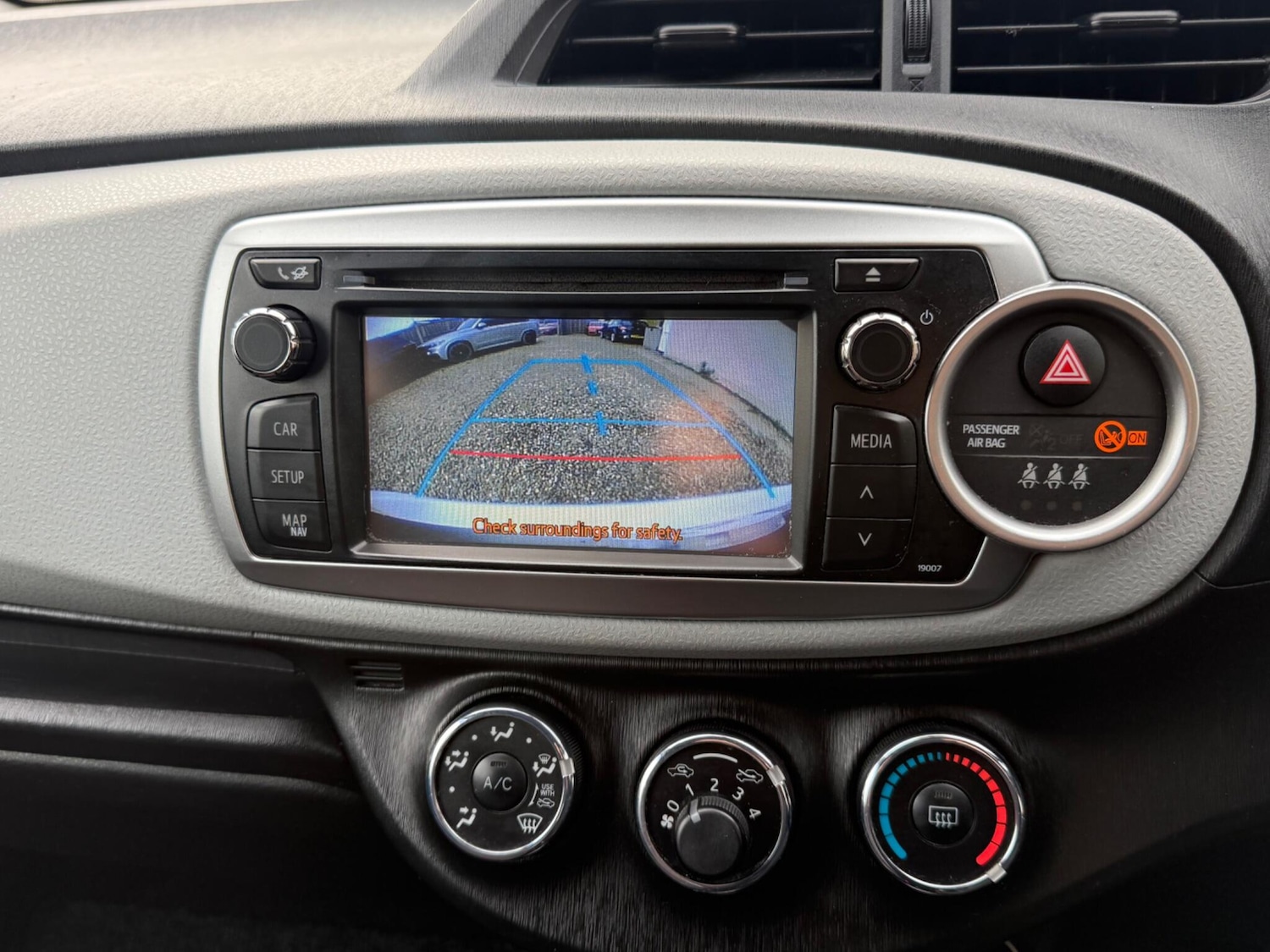 Used Toyota Yaris 2012 for sale - 77586643: Photo 26