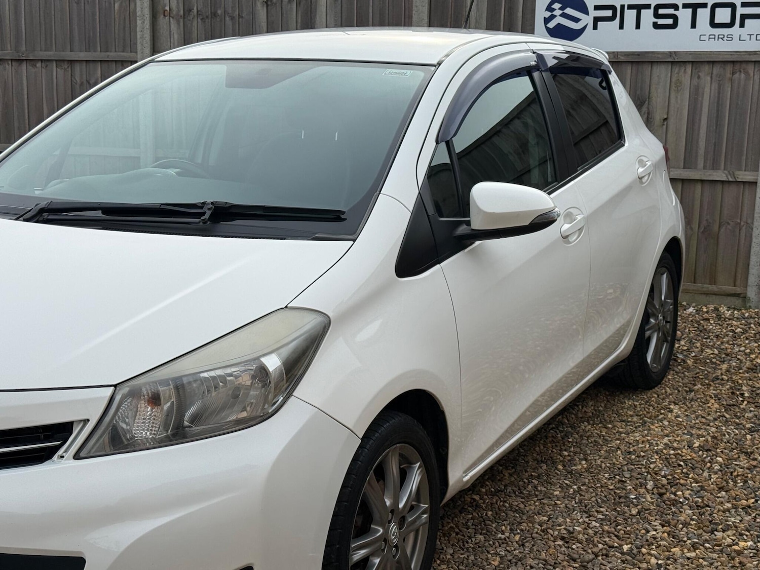 Used Toyota Yaris 2012 for sale - 77586643: Photo 9