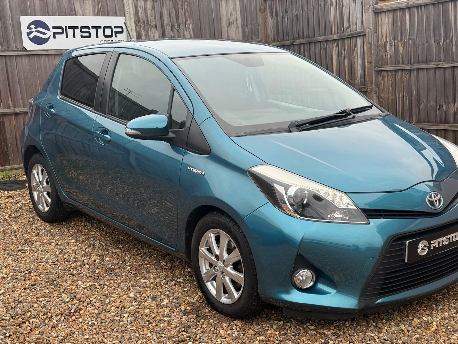 Used Toyota Yaris 2013 for sale - 76780893: Photo 10