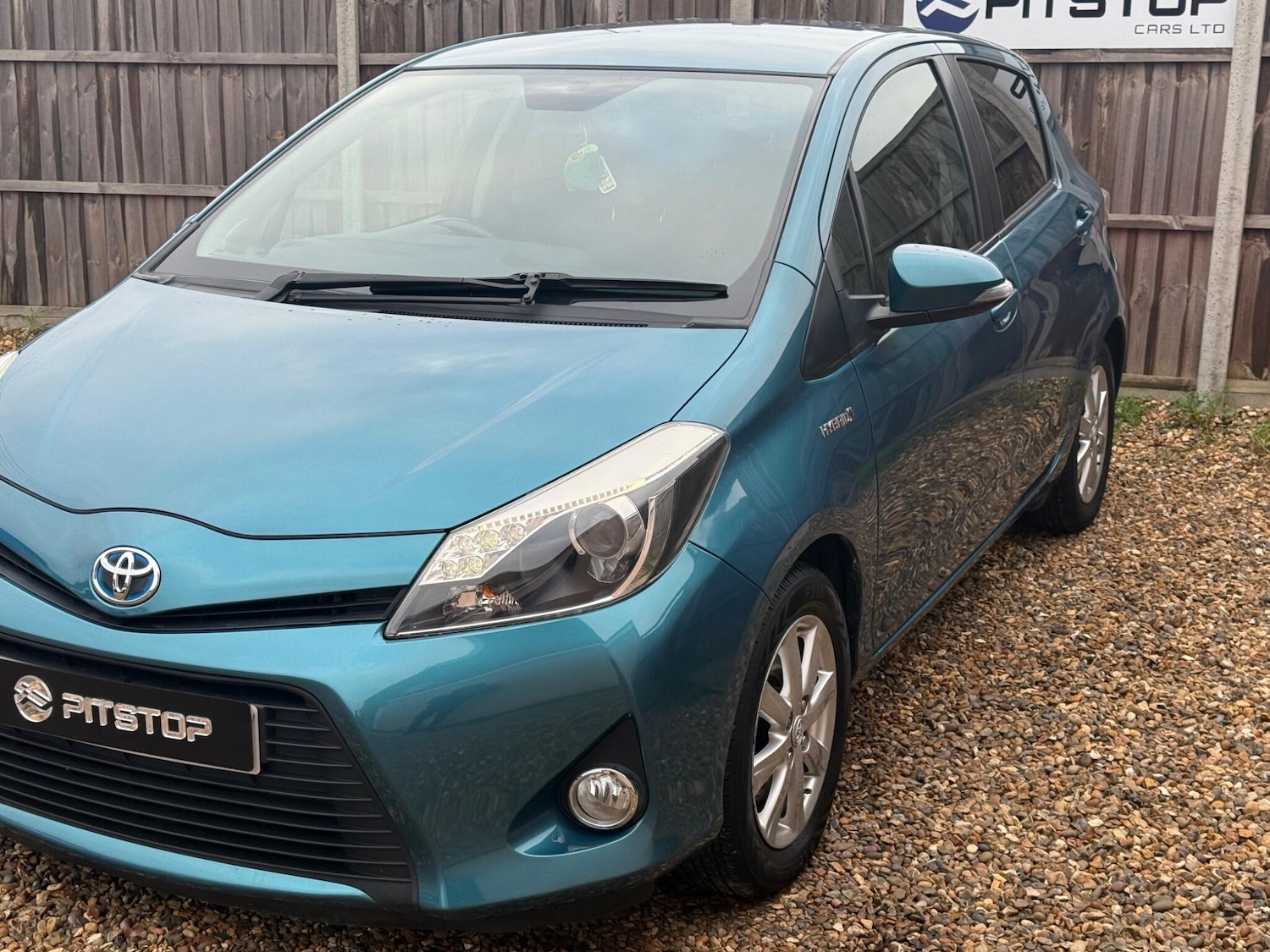 Used Toyota Yaris 2013 for sale - 76780893: Photo 13