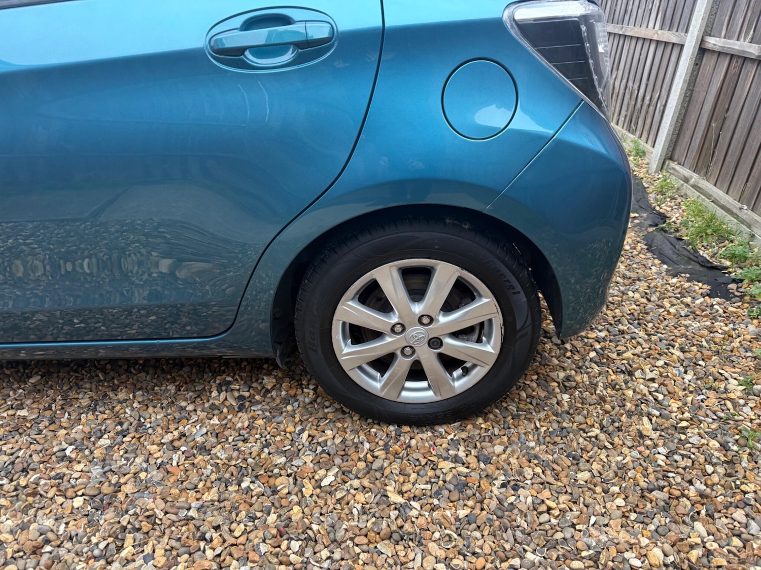 Used Toyota Yaris 2013 for sale - 76780893: Photo 17