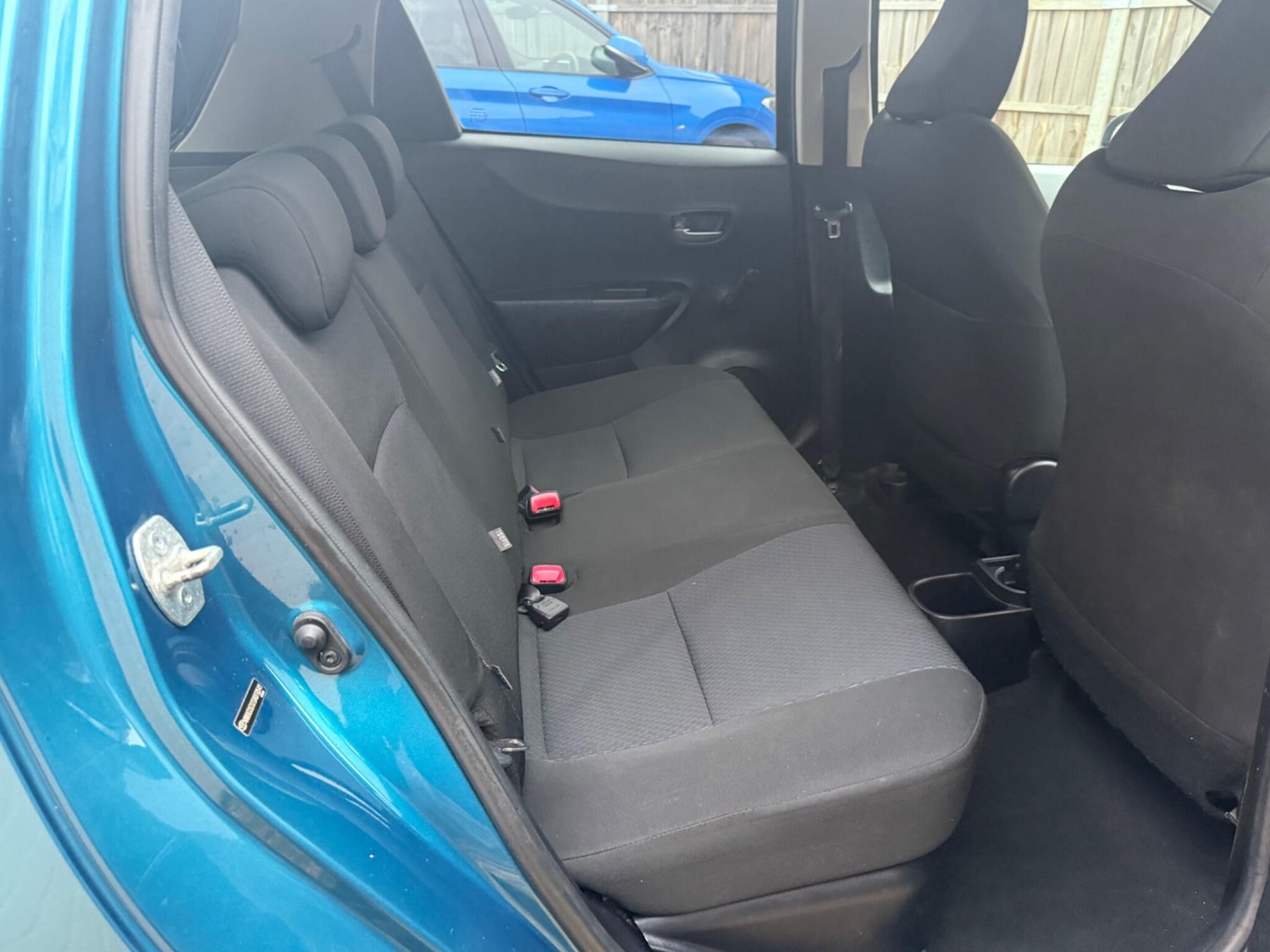 Used Toyota Yaris 2013 for sale - 76780893: Photo 20