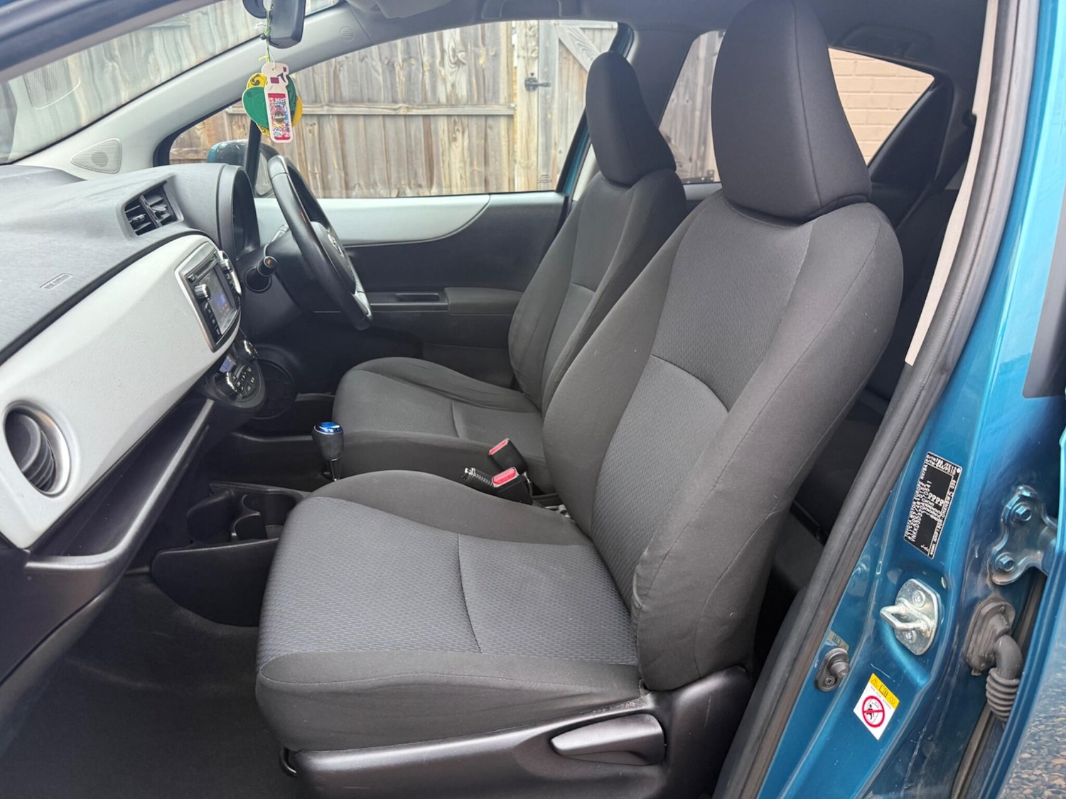 Used Toyota Yaris 2013 for sale - 76780893: Photo 25