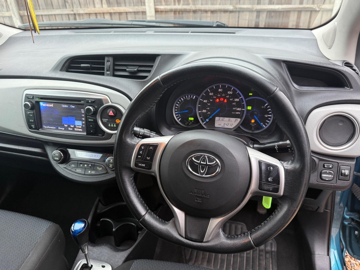 Used Toyota Yaris 2013 for sale - 76780893: Photo 30